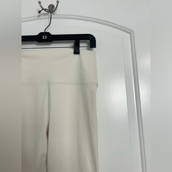 Set Active Luxform High Rise Leggings Color Blanc Cream Size Medium Athleisure - Picture 6 of 10